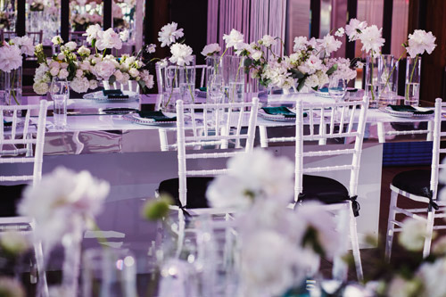 tables-mariage-decorees-fleurs